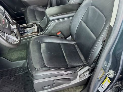 Used 2015 GMC Canyon SLT w/ LPO, Gearon Divider Package image 18