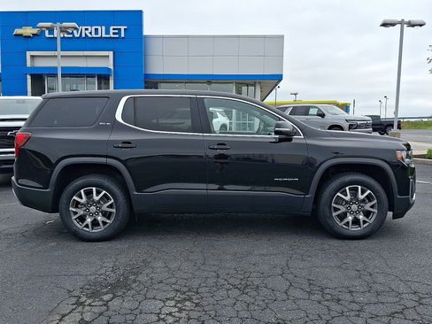 Certified 2023 GMC Acadia SLE FWD image 7