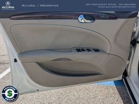 Used 2009 Buick Lucerne CXL w/ Driver Confidence Package image 24