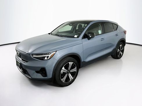Used 2023 Volvo C40 P8 Recharge Plus AWD/4WD image 3