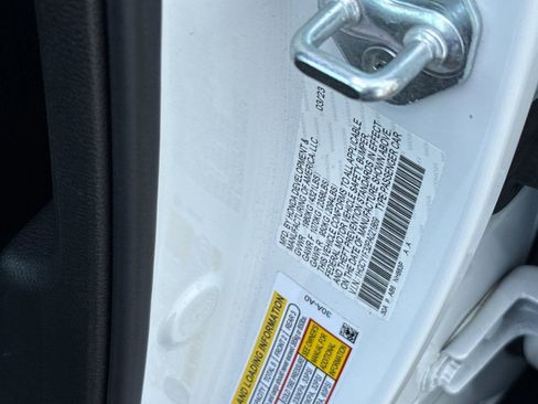Certified 2023 Honda Accord EX image 19