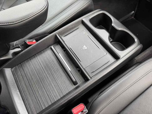 Used 2025 Honda Odyssey EX-L image 17