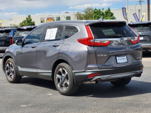 Used 2018 Honda CR-V Touring image 6