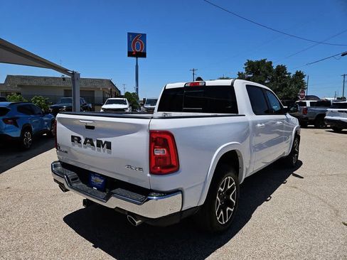 Used 2025 RAM 1500 Laramie AWD/4WD image 8