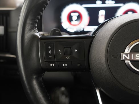 Used 2023 Nissan Pathfinder Platinum w/ Lighting Package (N93) image 25