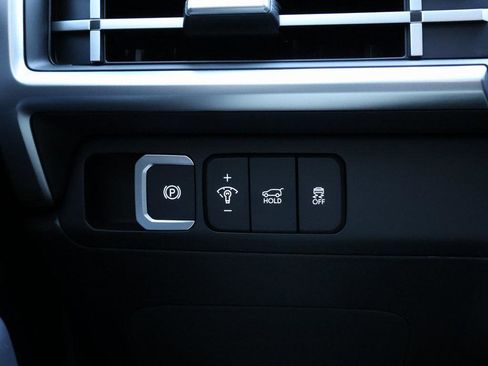 New 2026 Hyundai Santa Fe SE image 32