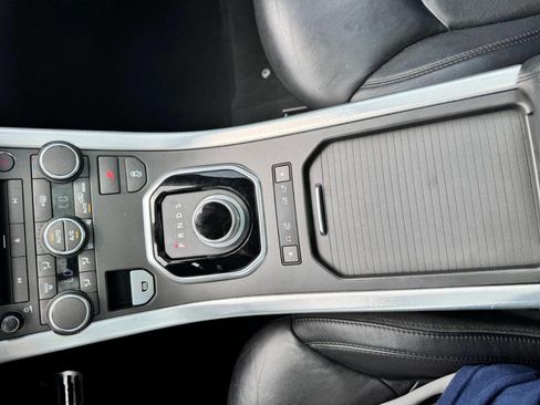 Used 2013 Land Rover Range Rover Evoque Pure Plus image 22