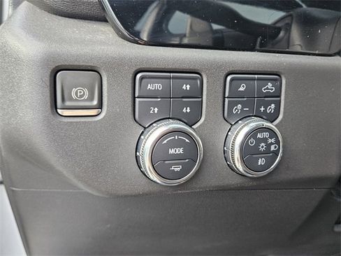 Used 2022 GMC Sierra 1500 Elevation w/ Elevation Premium Package image 27