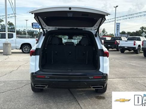 Used 2026 Buick Enclave Sport Touring FWD image 28