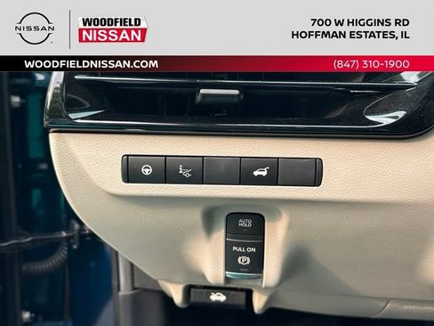 Certified 2026 Nissan Murano Platinum w/ Cargo Package AWD/4WD image 21