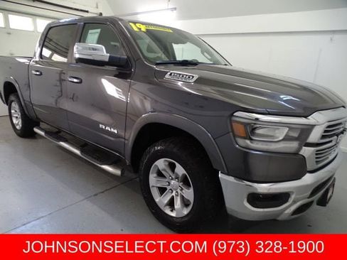 Used 2019 RAM 1500 Laramie AWD/4WD image 1