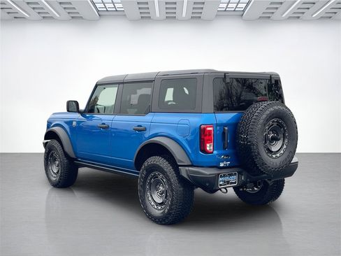 New 2025 Ford Bronco Big Bend w/ Black Diamond Package image 5
