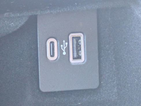 Used 2023 Lincoln Nautilus Reserve w/ Cargo Utility Package image 24