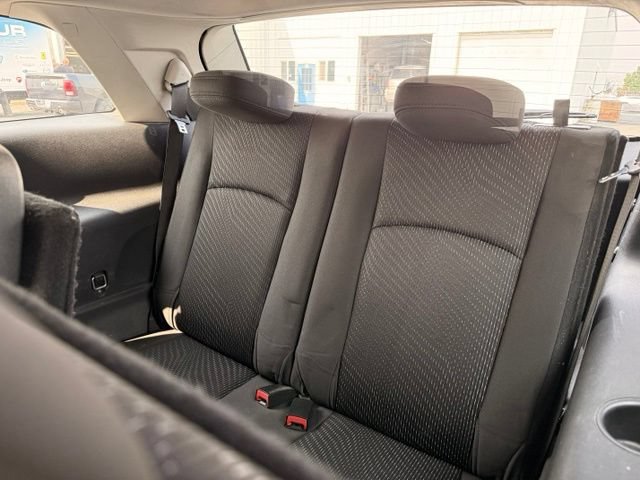Used 2018 Dodge Journey SE w/ Blacktop Package FWD image 18