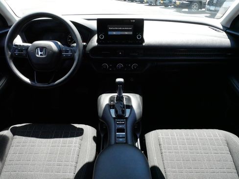 Used 2024 Honda HR-V LX image 10