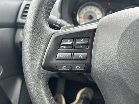 Used 2012 Subaru Impreza 2.0i Limited image 16