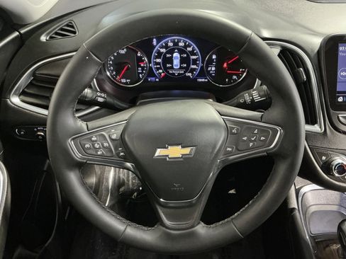 Used 2024 Chevrolet Malibu LT image 23