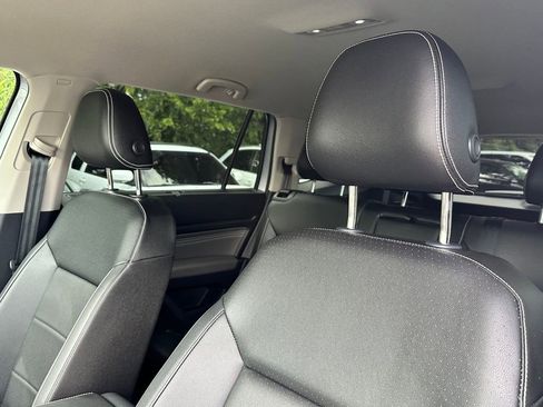 Used 2023 Volkswagen Atlas SE image 9