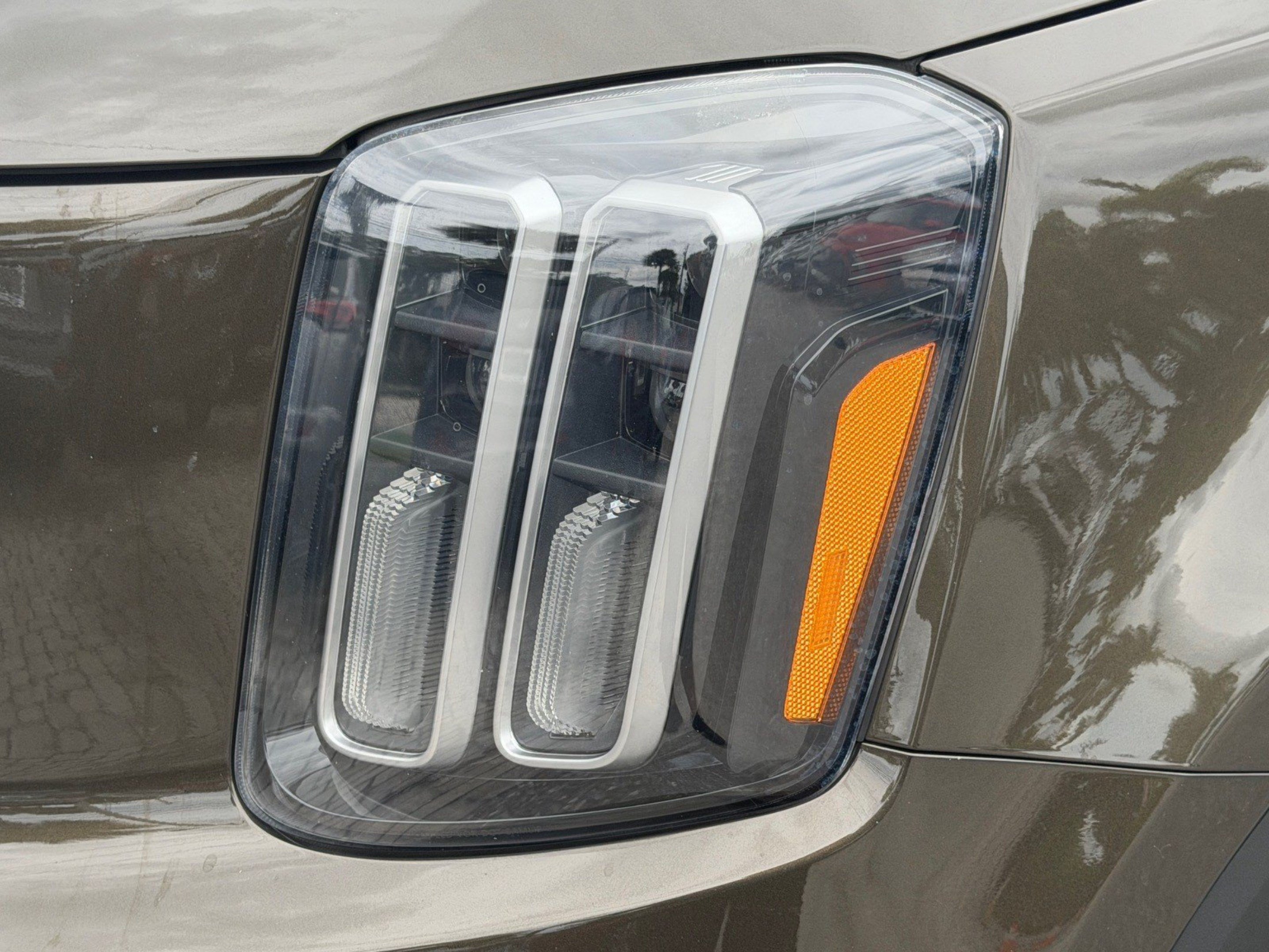 Used 2024 Kia Telluride EX FWD image 12