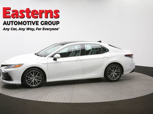 Used 2023 Toyota Camry XLE image 54