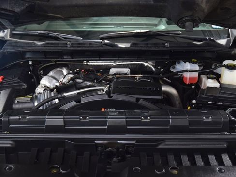 Used 2024 GMC Sierra 2500 AT4X AWD/4WD image 35