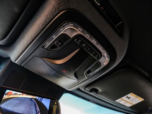 Used 2022 Mercedes-Benz Sprinter 3500 image 38