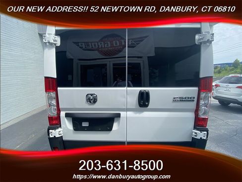 Used 2025 RAM ProMaster 2500 w/ U-Haul Equipment Group FWD image 5