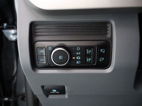 New 2026 Ford F250 XLT w/ XLT Premium Package image 15