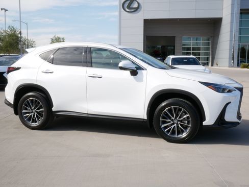 Used 2026 Lexus NX 350h AWD w/ Accessory Package (2T) image 15
