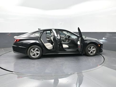 Used 2023 Hyundai Sonata SE FWD image 28