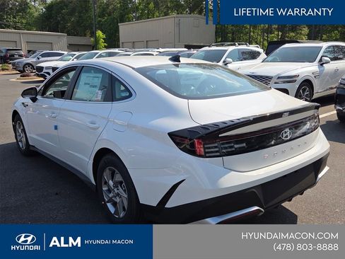 New 2026 Hyundai Sonata SE FWD image 4
