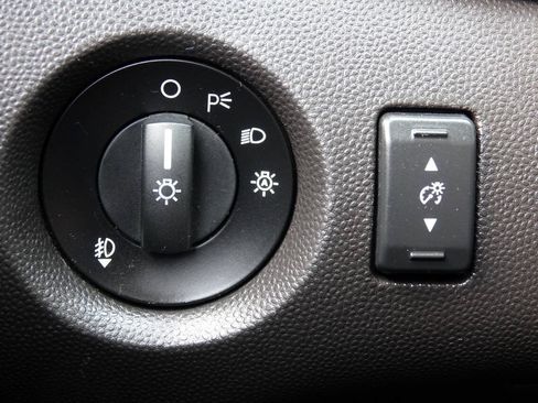 Used 2014 Ford Fiesta SE w/ Equipment Group 201A FWD image 72