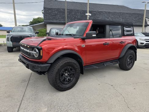 Used 2023 Ford Bronco Wildtrak AWD/4WD image 2