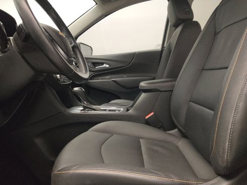 Used 2020 Chevrolet Equinox LT w/ Sport Edition FWD image 17