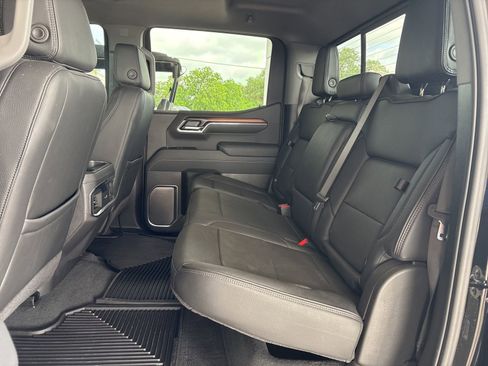 Certified 2025 GMC Sierra 1500 Denali w/ Denali Reserve Package AWD/4WD image 19