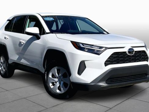 Used 2023 Toyota RAV4 LE image 3