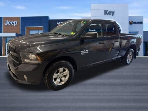 Used 2019 RAM 1500 Express image 2