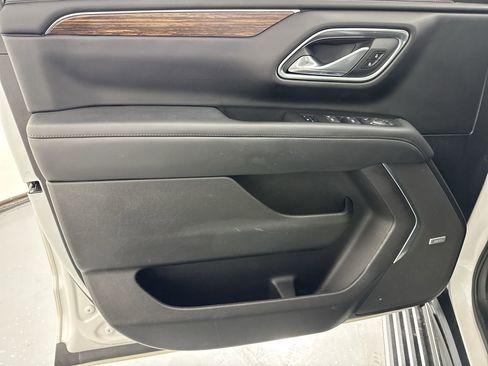 Used 2023 Chevrolet Tahoe High Country AWD/4WD image 20