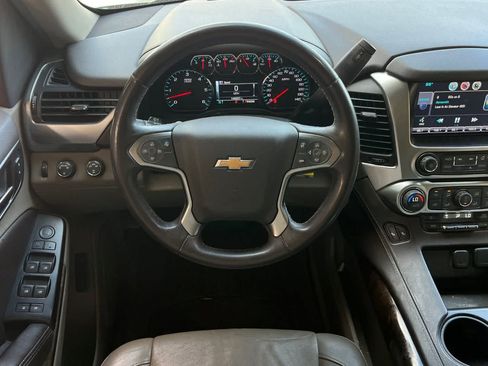 Used 2015 Chevrolet Suburban LT AWD/4WD image 16