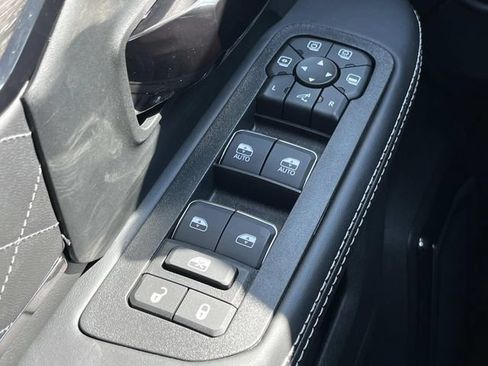 New 2027 RAM 2500 Limited AWD/4WD image 21