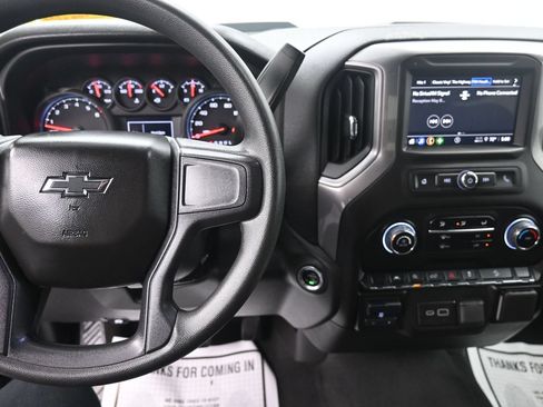Used 2025 Chevrolet Silverado 1500 Custom Trail Boss AWD/4WD image 20