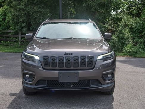 Used 2021 Jeep Cherokee Latitude Plus AWD/4WD image 5