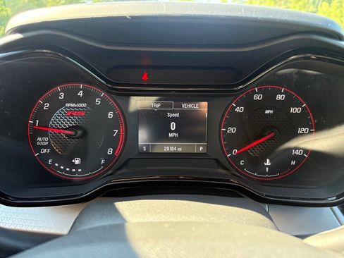 Used 2024 Chevrolet Trax RS w/ Driver Confidence Package FWD image 19