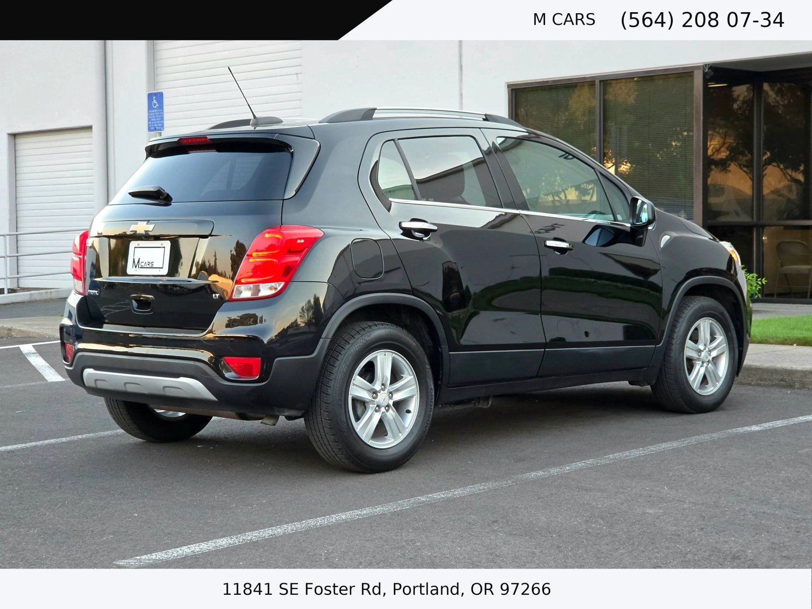 Used 2020 Chevrolet Trax LT w/ LT Convenience Package FWD image 6