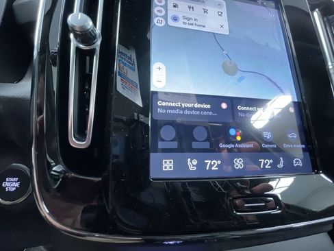 New 2026 Volvo XC40 B5 Plus w/ Protection Package Premier image 14