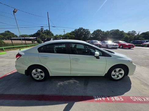 Used 2014 Honda Civic LX image 16