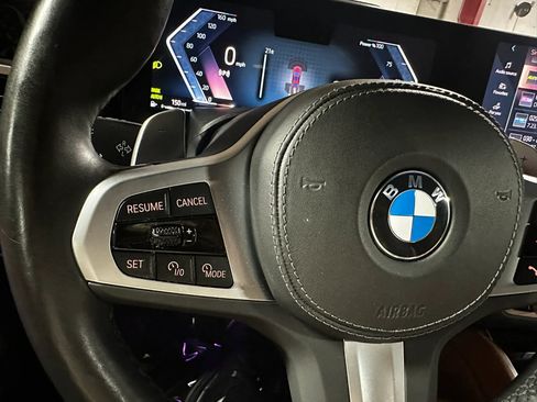 Used 2024 BMW X6 xDrive40i w/ Premium Package AWD/4WD image 32