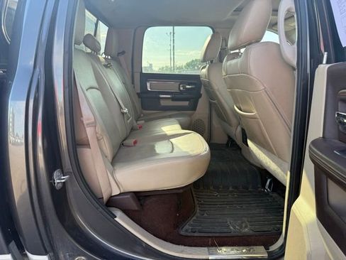 Used 2014 RAM 1500 Laramie w/ Convenience Group AWD/4WD image 13