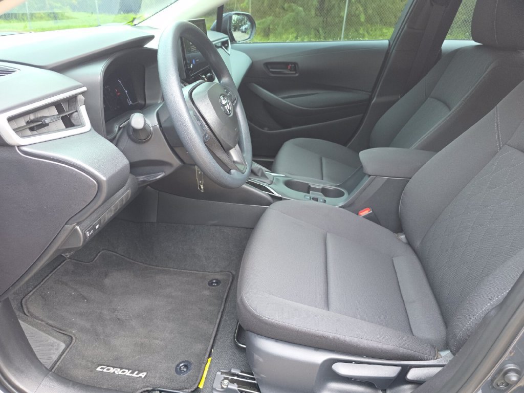 Used 2026 Toyota Corolla LE FWD image 24