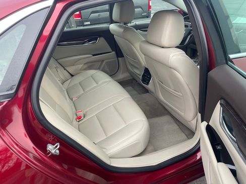 Used 2016 Cadillac XTS Luxury image 16